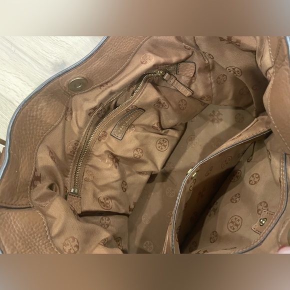 Tory Burch Leather Handbag - Picture 3 of 3